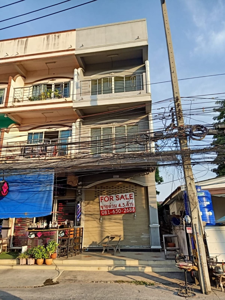 Shophouse in Soi Bongkot